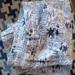 Old Navy pixie pants